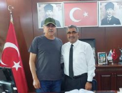 Resat MENGUVERDİ ye anlamli ziyaret